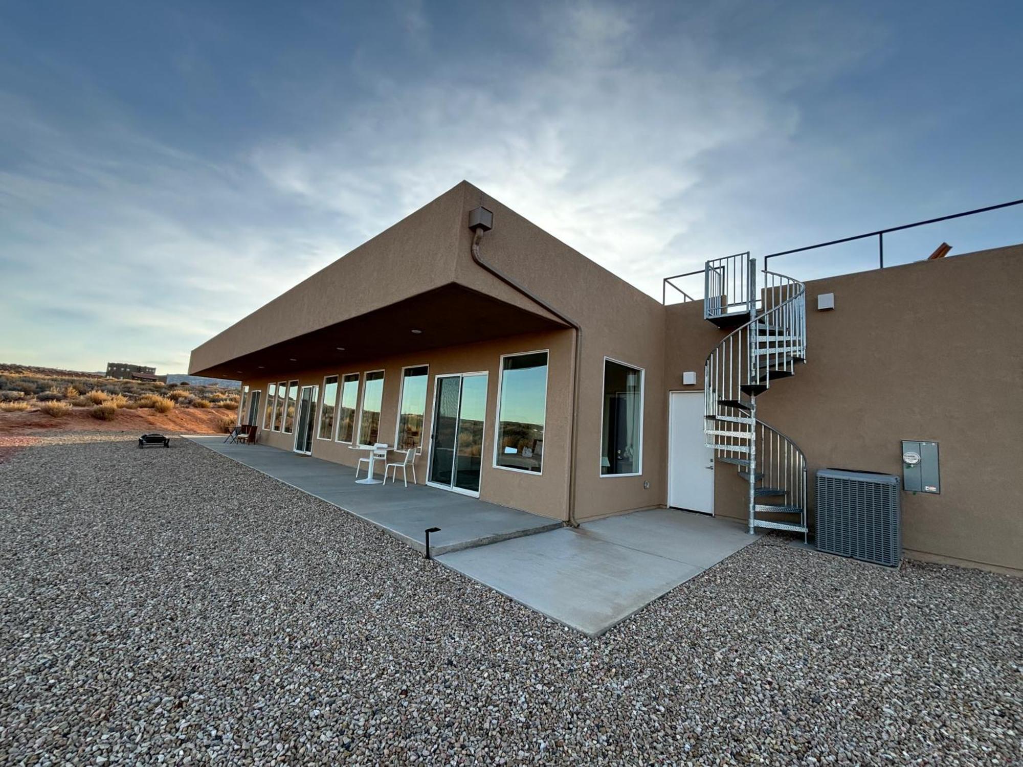 Canyon Oasis Suite With Grand Mesa View Big Water Exterior foto